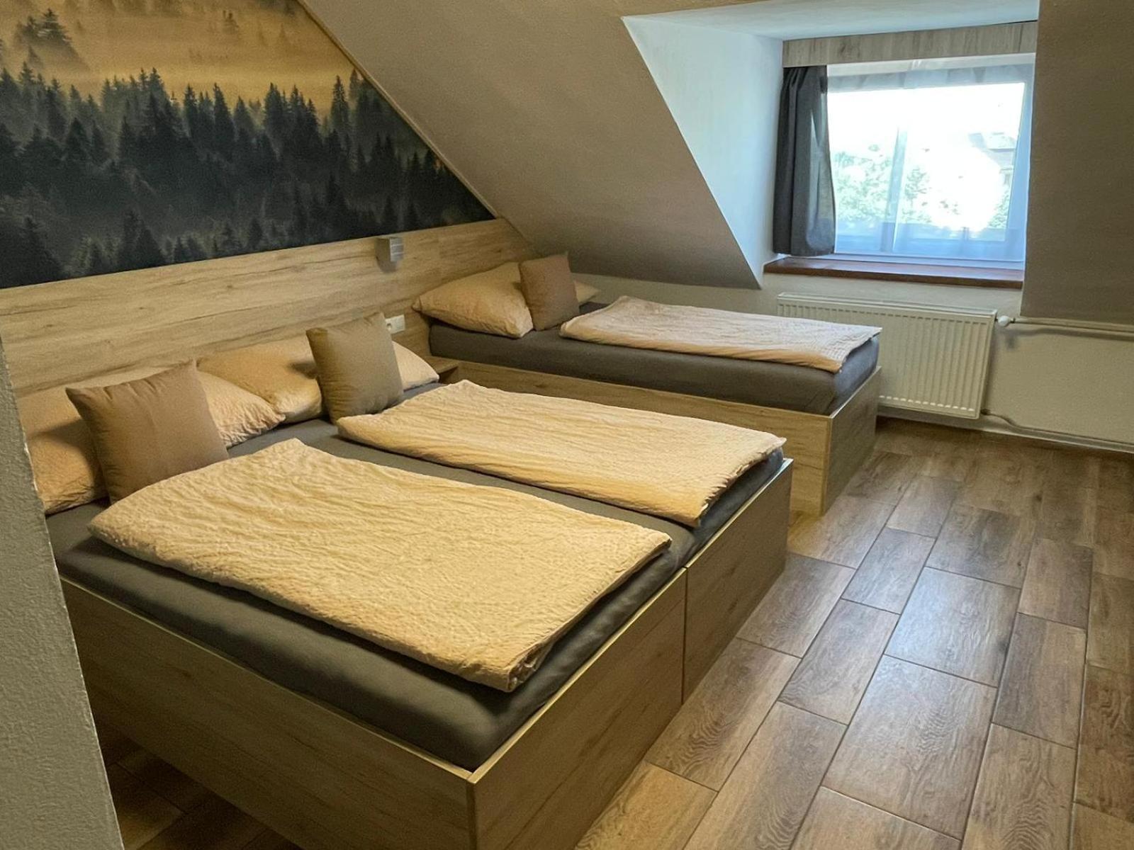Hotel U Kociana Трояновице Экстерьер фото