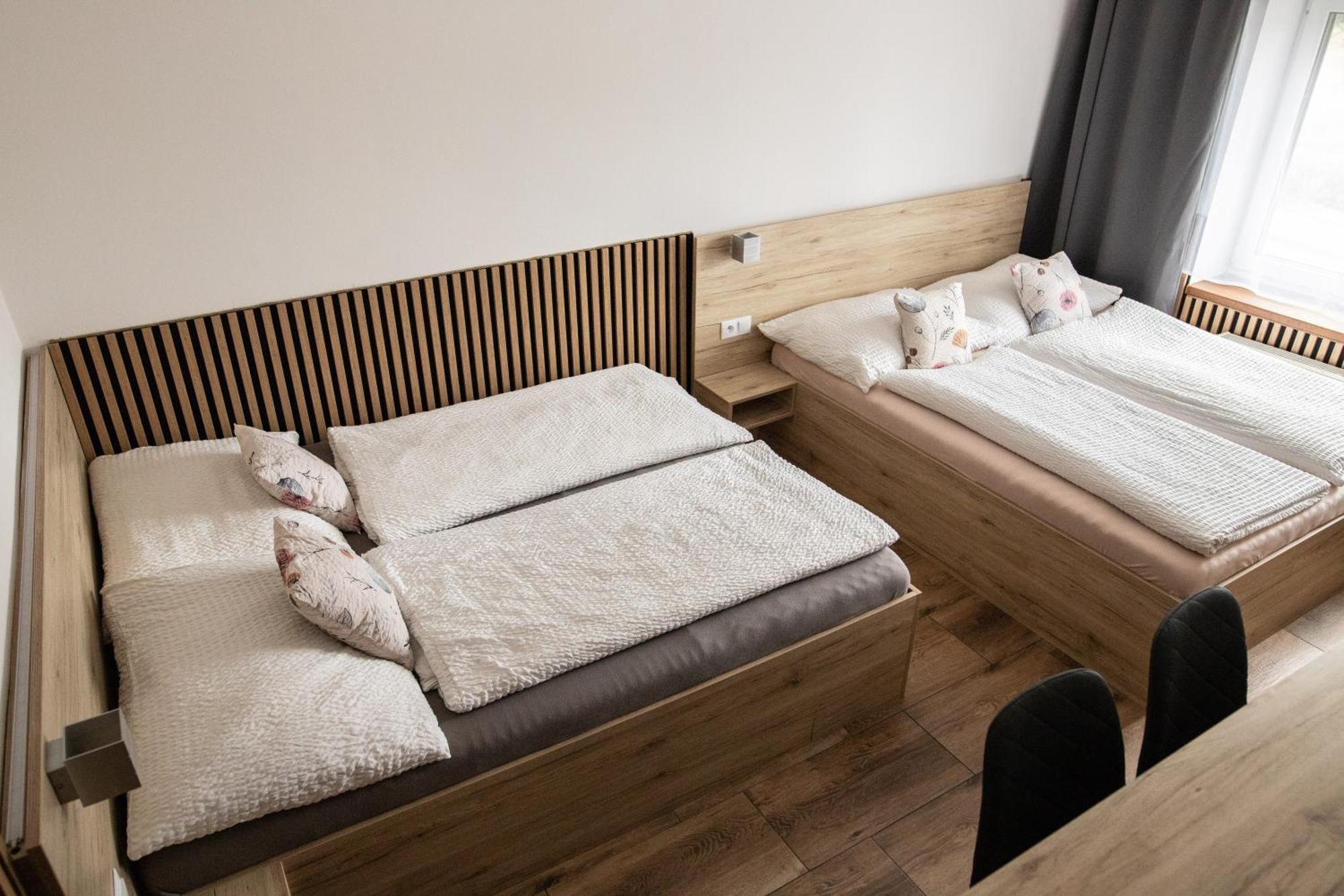 Hotel U Kociana Трояновице Номер фото